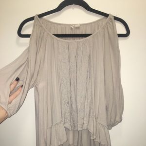 Cold shoulder tunic